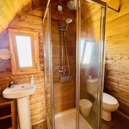 Casa vacanze Lykke Sauna Piscina Y Jardin *