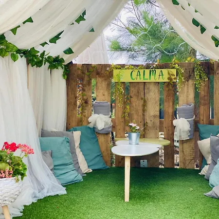 Appartement Lykke Piscina Y Jardin By Deihu Experiences Buzanada