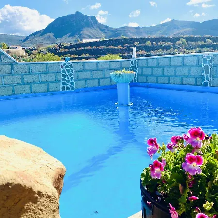 Lykke Sauna Piscina Y Jardin