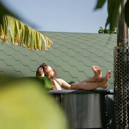 Lykke Sauna Piscina Y Jardin *