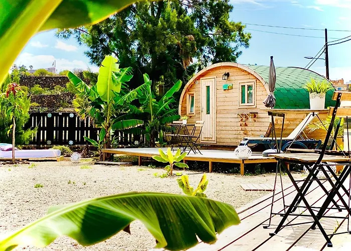 Lykke Piscina Y Jardin By Deihu Experiences