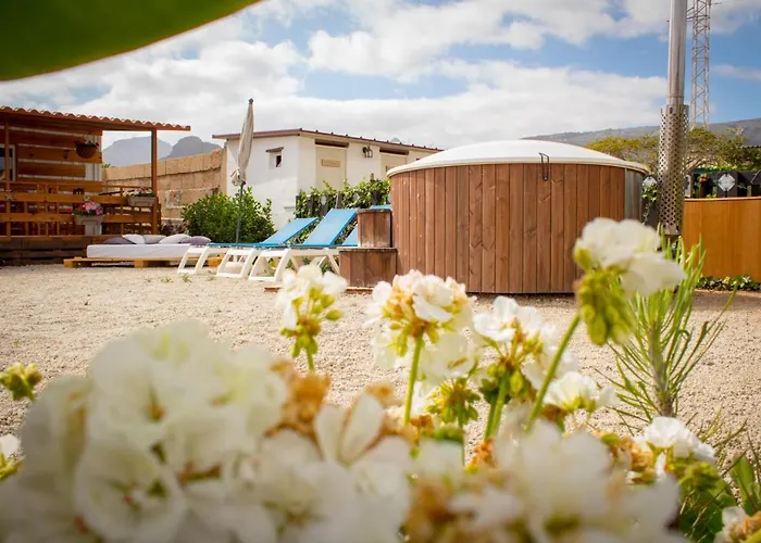 Apartament Lykke Piscina Y Jardin By Deihu Experiences *