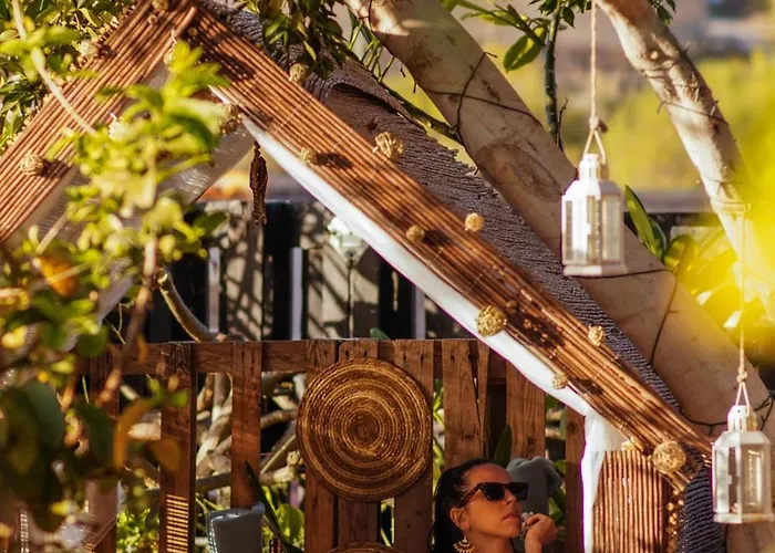 Lägenhet Lykke Piscina Y Jardin By Deihu Experiences *