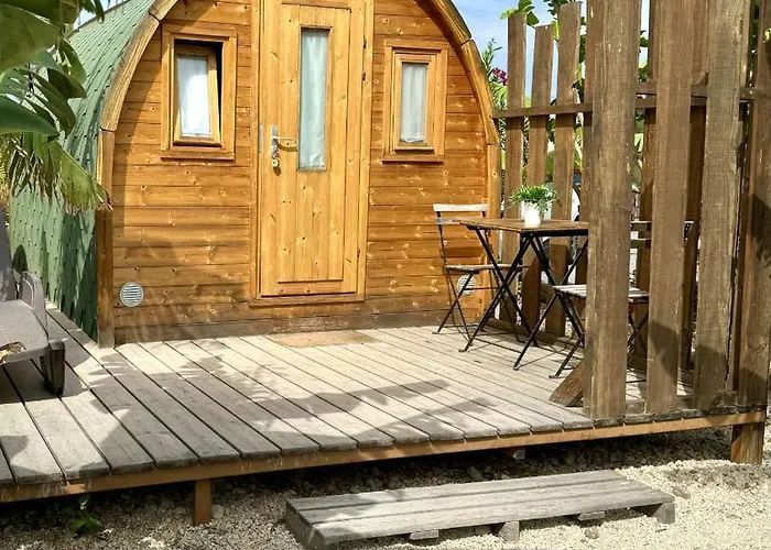 Lägenhet Lykke Piscina Y Jardin By Deihu Experiences Buzanada