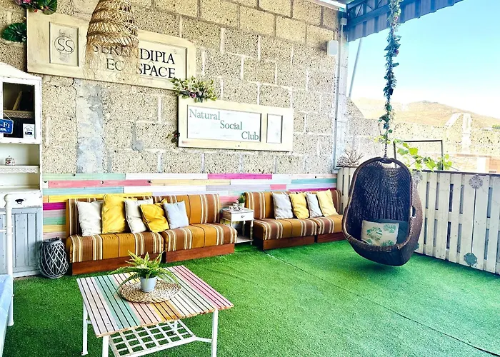 Apartament Lykke Piscina Y Jardin By Deihu Experiences *