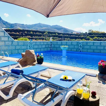 Lykke Piscina Y Jardin By Deihu Experiences *