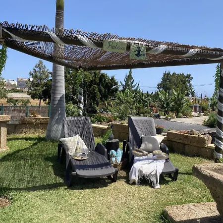 Lykke Piscina Y Jardin By Deihu Experiences *