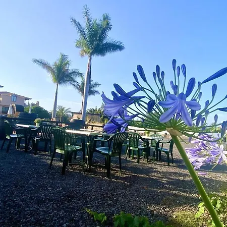 Lykke Piscina Y Jardin By Deihu Experiences *