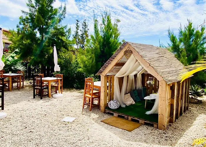 Apartment Lykke Piscina Y Jardin By Deihu Experiences *