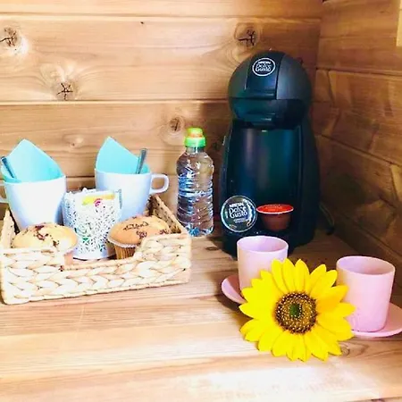 Lykke Piscina Y Jardin By Deihu Experiences Apartament Buzanada