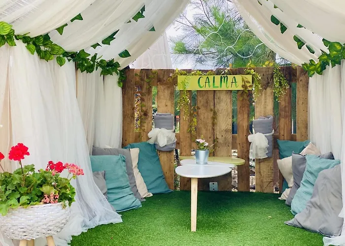 Appartement Lykke Piscina Y Jardin By Deihu Experiences Buzanada