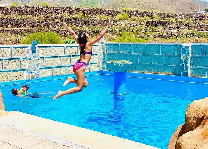 Lykke Piscina Y Jardin By Deihu Experiences * Buzanada